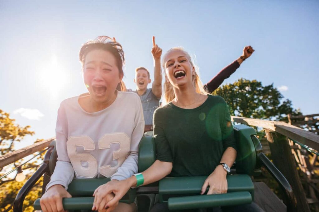 2 Canadian Dividend Stocks That Make Sense to Hold When Markets Get Bumpy