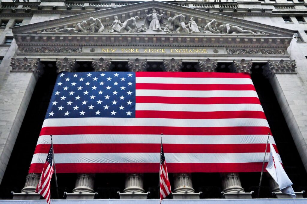 Stocks Settle Higher on Iran Peace Hopes and Tech Strength Stocks Settle Higher on Iran Peace Hopes and Tech Strength