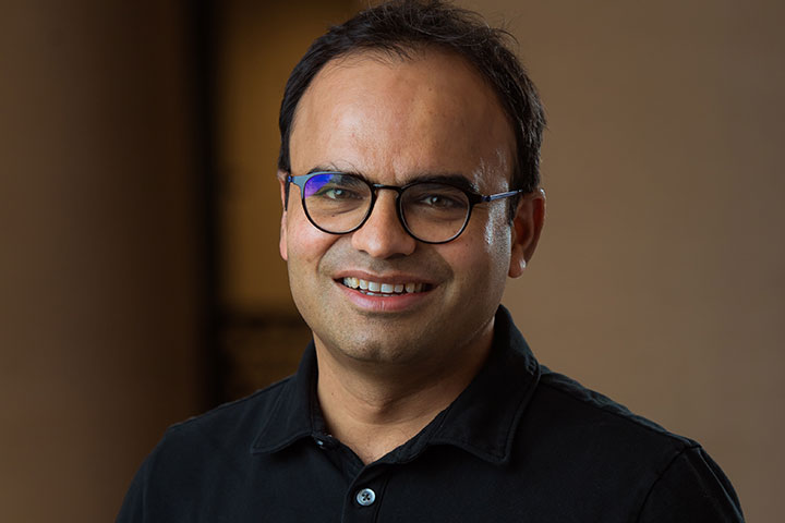 Helping AI models to meet the real world | MIT News Helping AI models to meet the real world | MIT News